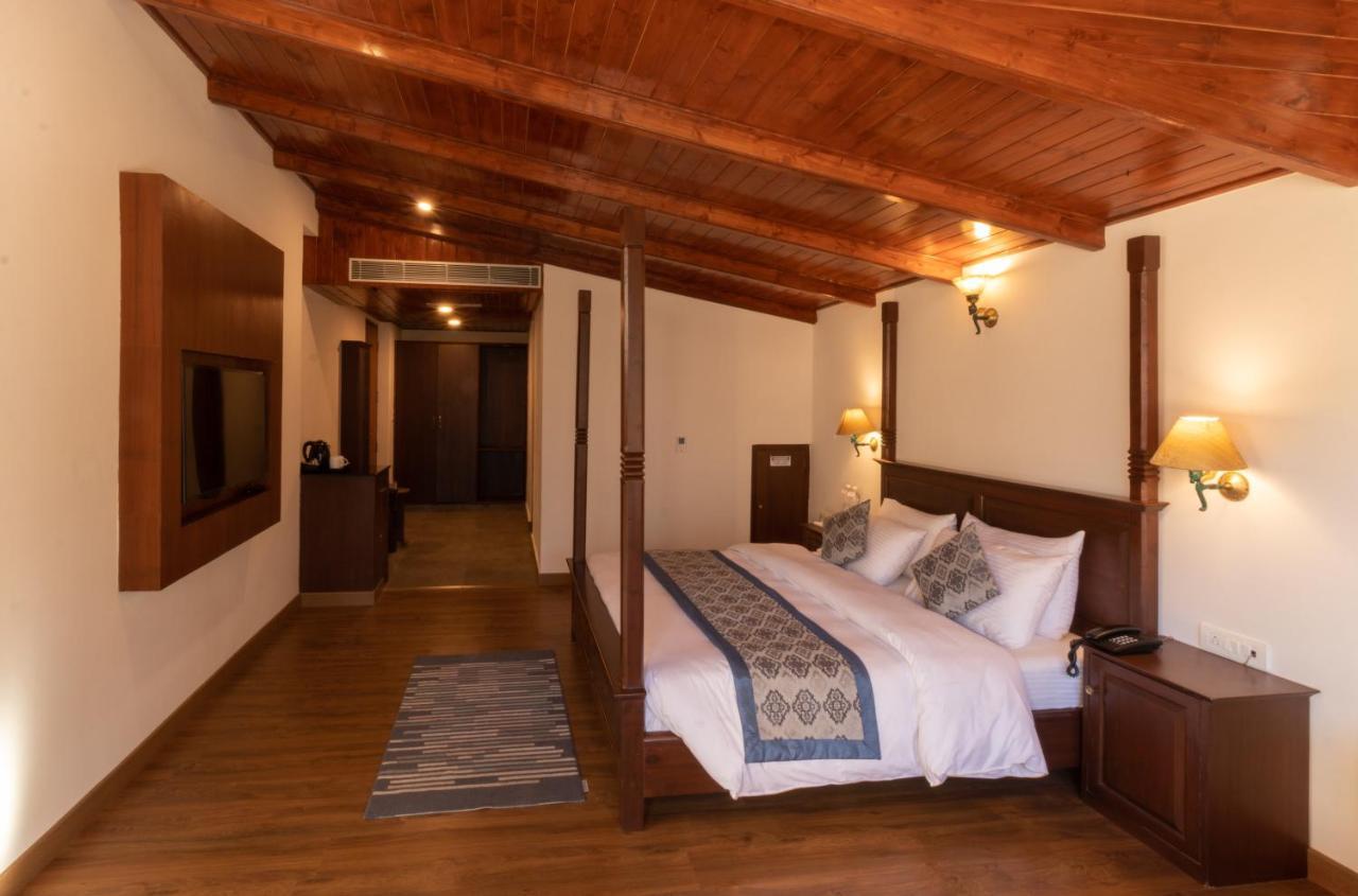 מנאלי Aloka Resort מראה חיצוני תמונה